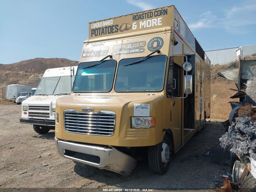 4UZAAPDU2GCHF5080 2016 FREIGHTLINER CHASSIS photo no. 2