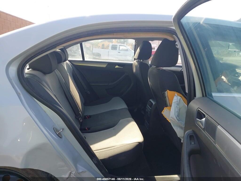3VW2B7AJ2HM389409 2017 VOLKSWAGEN JETTA photo no. 8