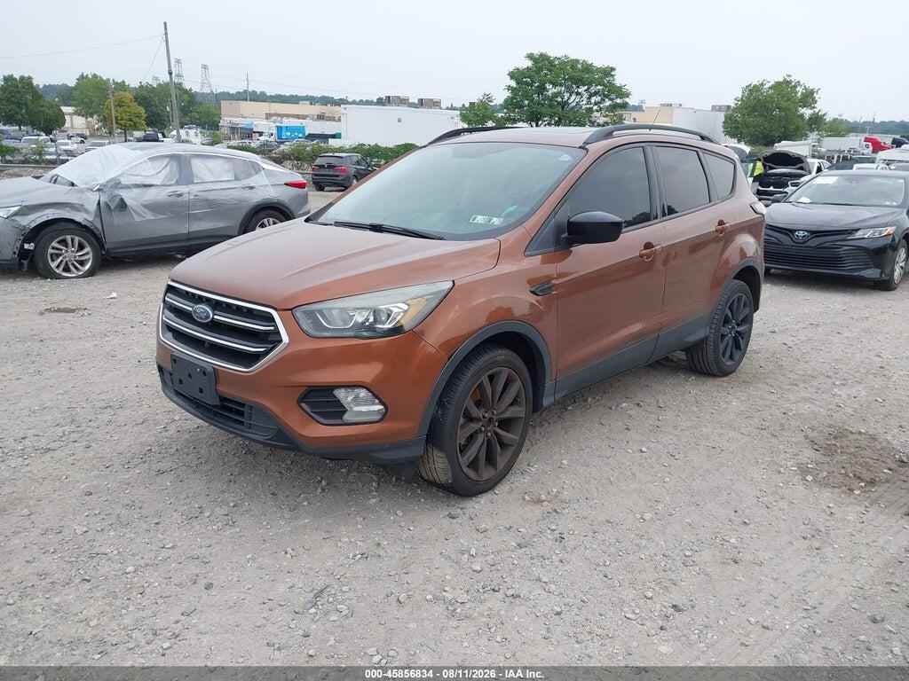1FMCU9GD4HUB55875 2017 FORD ESCAPE photo no. 2