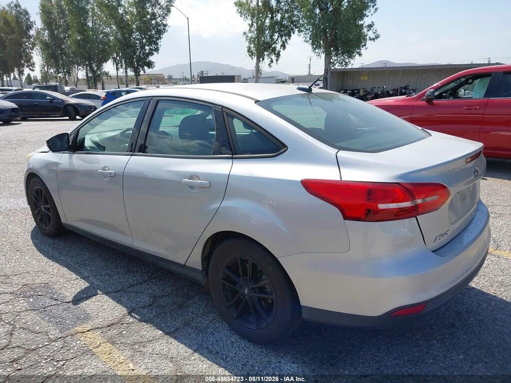 1FADP3FEXHL230498 2017 FORD FOCUS photo no. 3