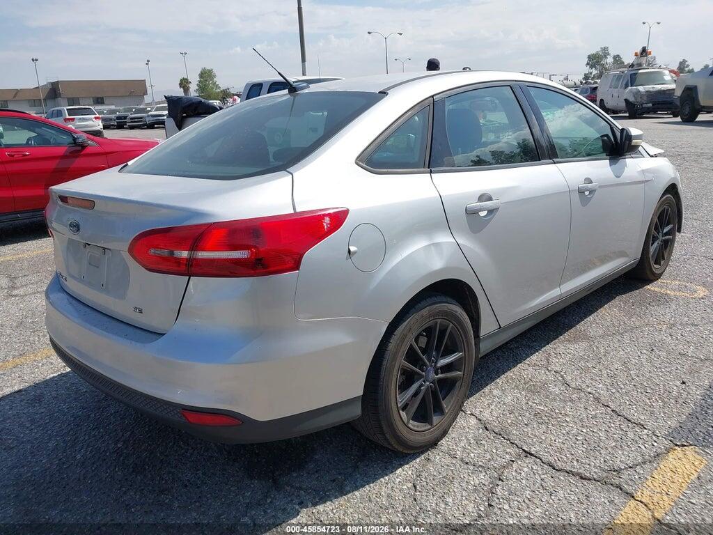 1FADP3FEXHL230498 2017 FORD FOCUS photo no. 4