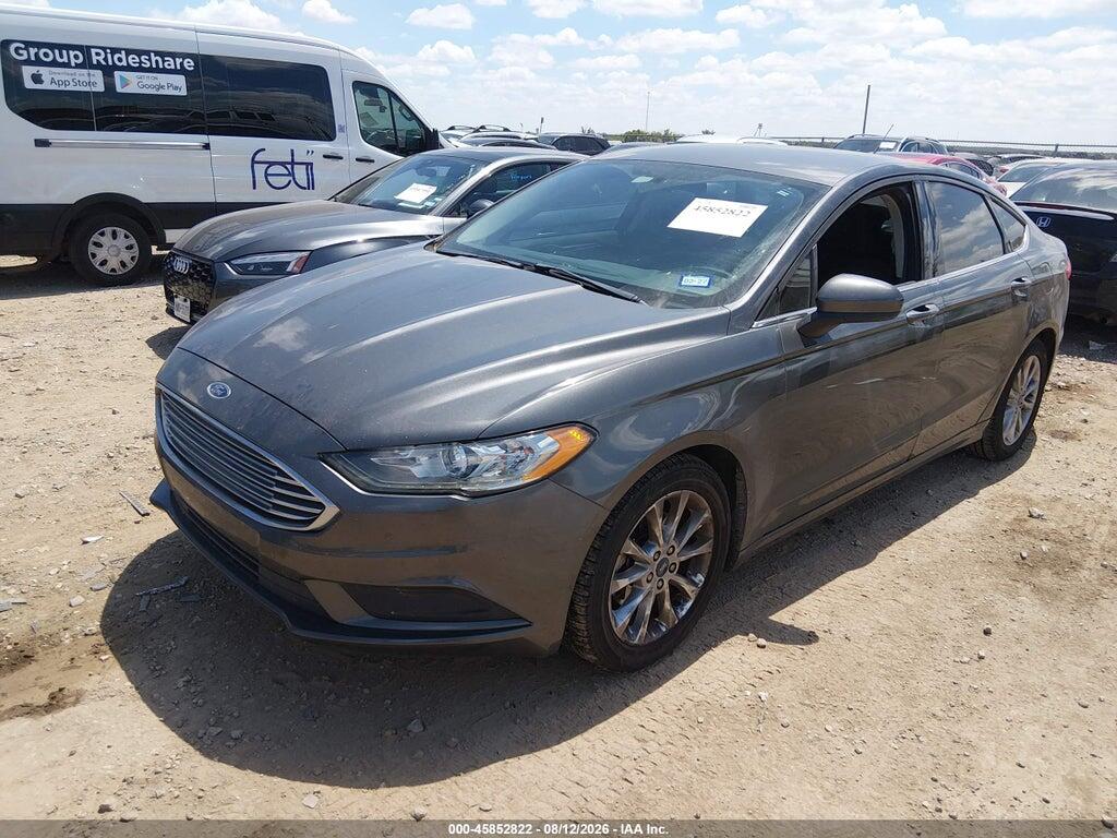 3FA6P0HD8HR273766 2017 FORD FUSION photo no. 2