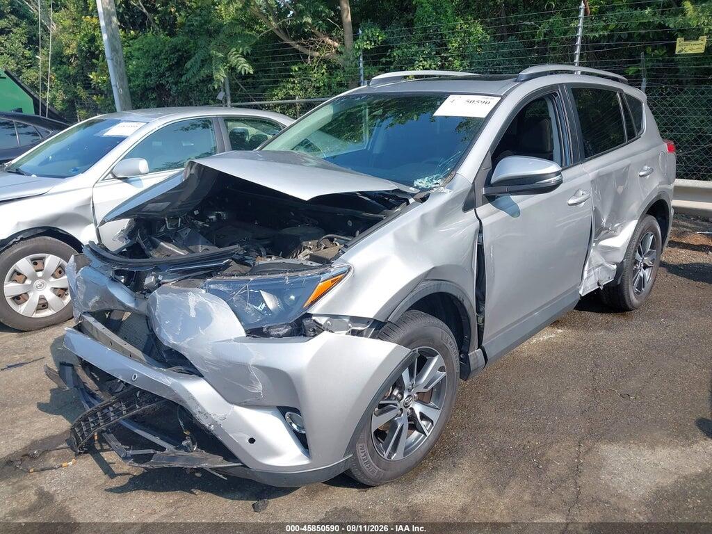 2T3WFREVXHW347327 2017 TOYOTA RAV4 photo no. 2