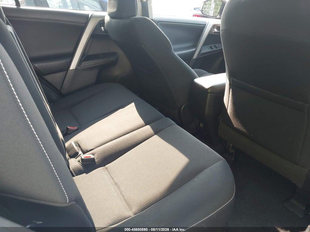 2T3WFREVXHW347327 2017 TOYOTA RAV4 photo no. 8
