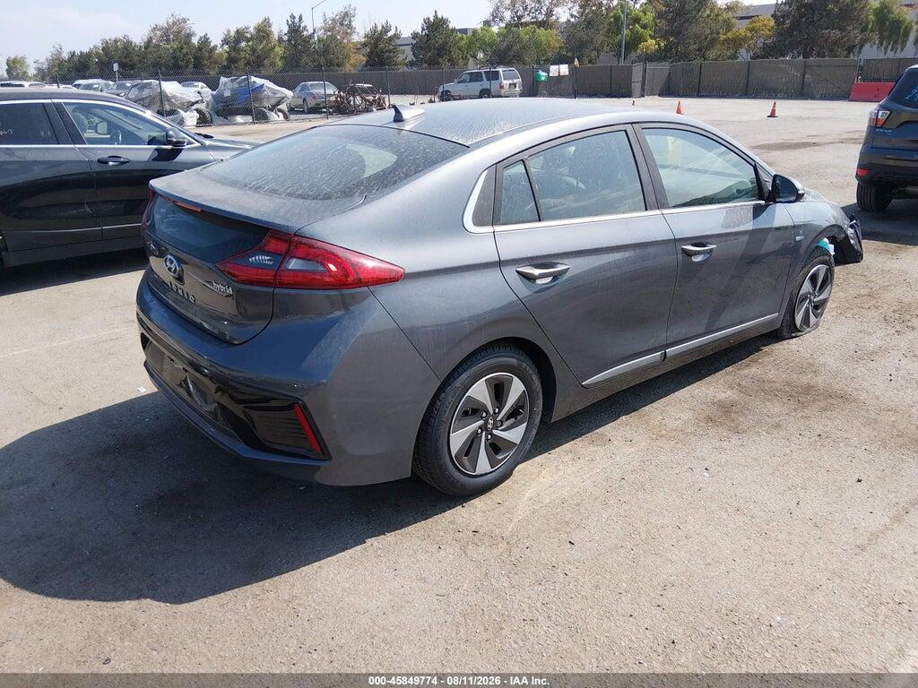 KMHC75LC0HU057696 2017 HYUNDAI IONIQ HYBRID photo no. 4