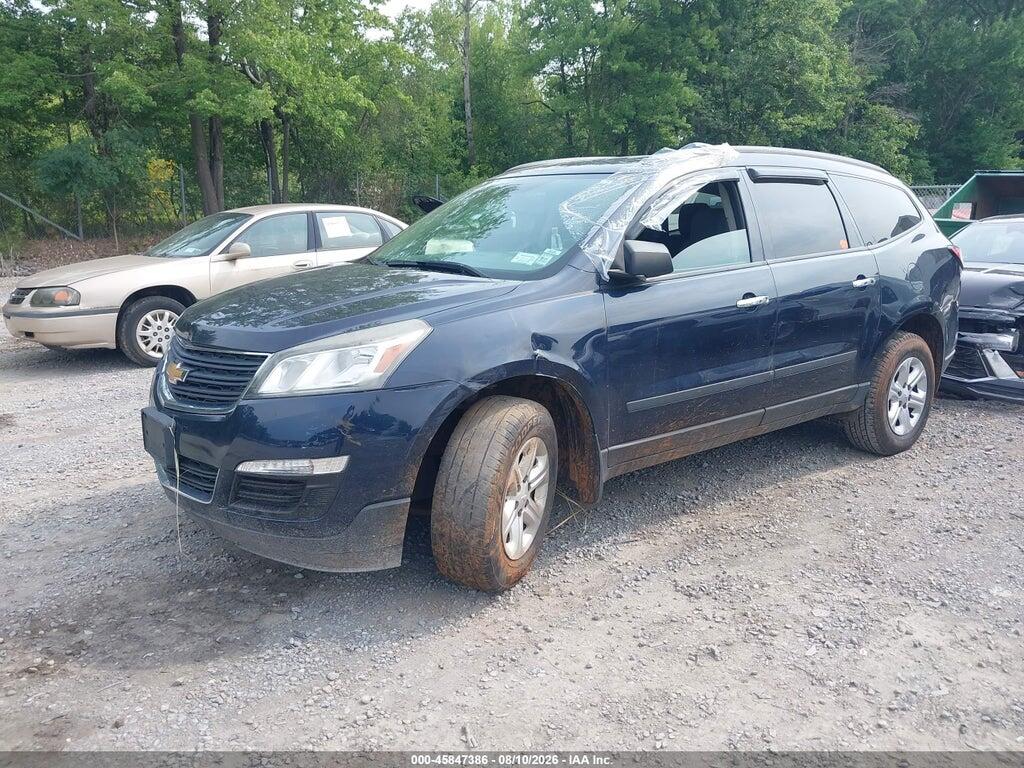 1GNKRFED8HJ140095 2017 CHEVROLET TRAVERSE photo no. 2
