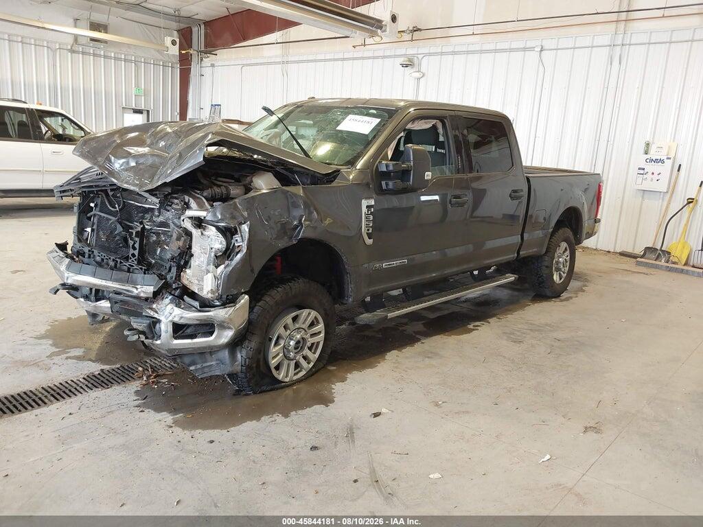 1FT8W3BT4HEF38015 2017 FORD F-350 photo no. 2
