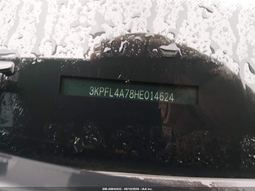 3KPFL4A78HE014624 2017 KIA FORTE photo no. 9