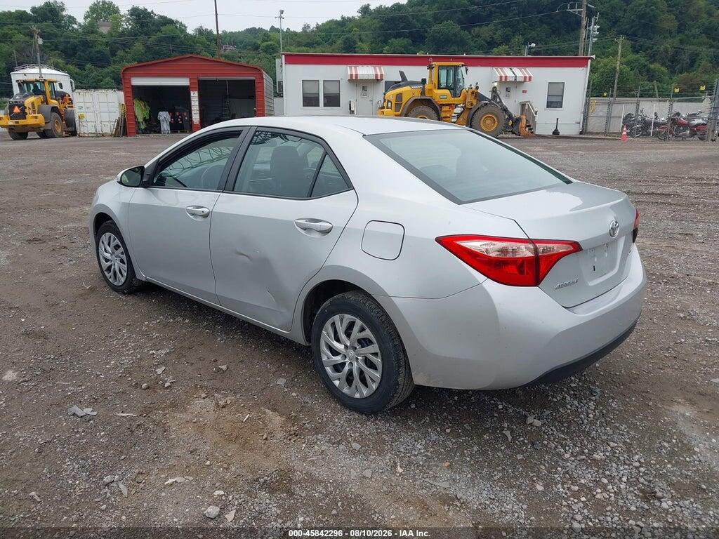 2T1BURHE4HC950915 2017 TOYOTA COROLLA photo no. 3