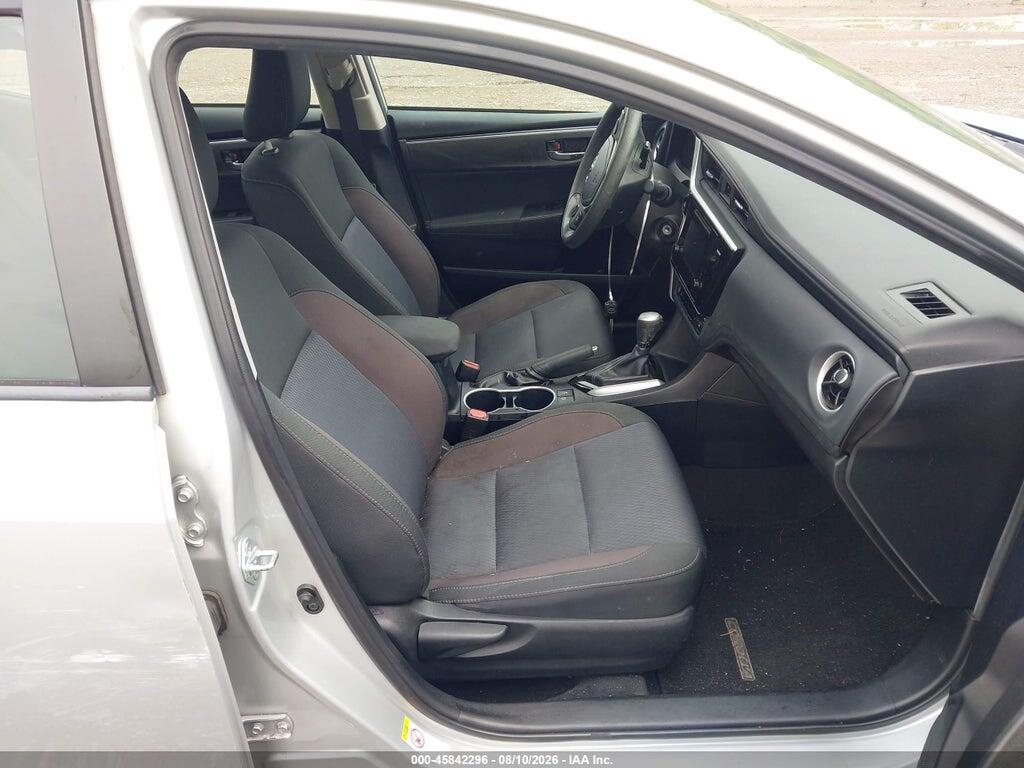 2T1BURHE4HC950915 2017 TOYOTA COROLLA photo no. 5