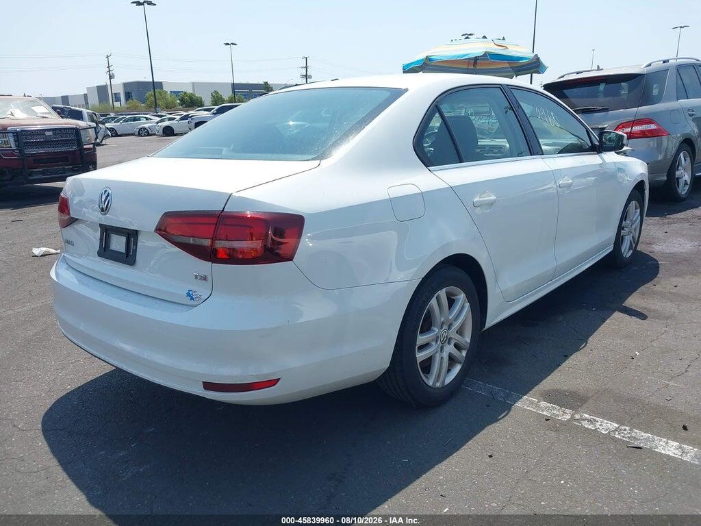 3VW2B7AJ3HM370285 2017 VOLKSWAGEN JETTA photo no. 4