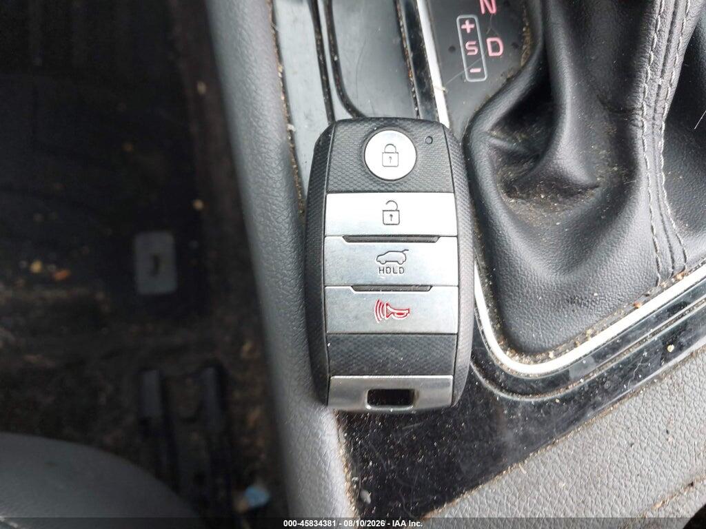 KNDCC3LC8H5064443 2017 KIA NIRO photo no. 11
