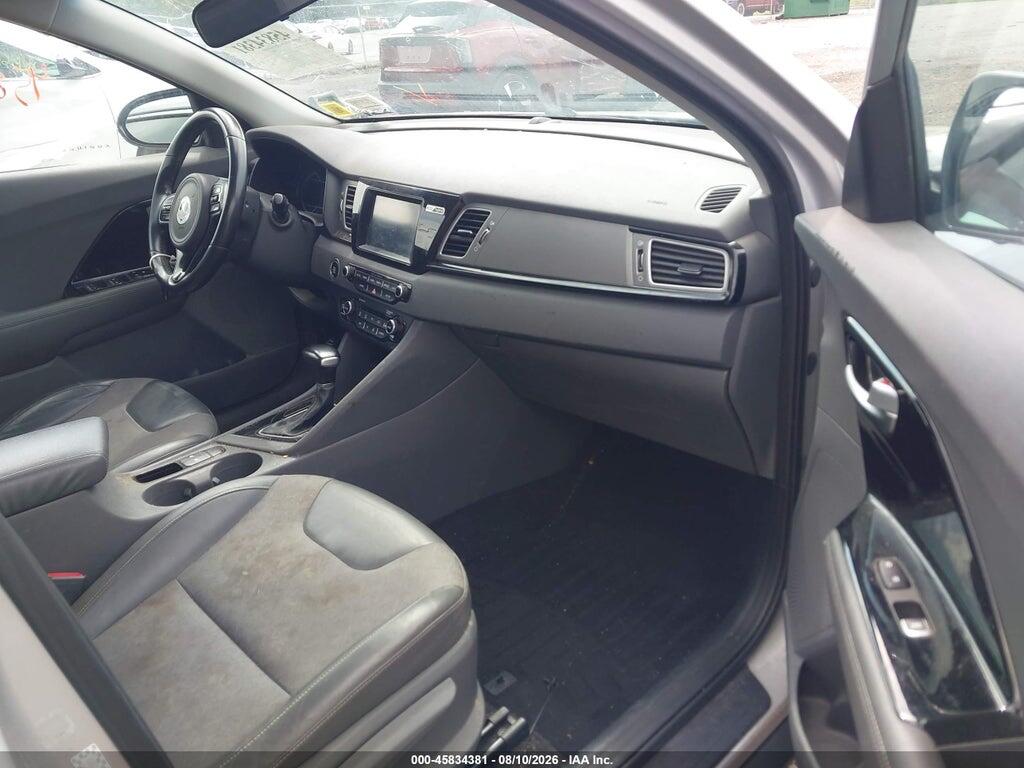 KNDCC3LC8H5064443 2017 KIA NIRO photo no. 5
