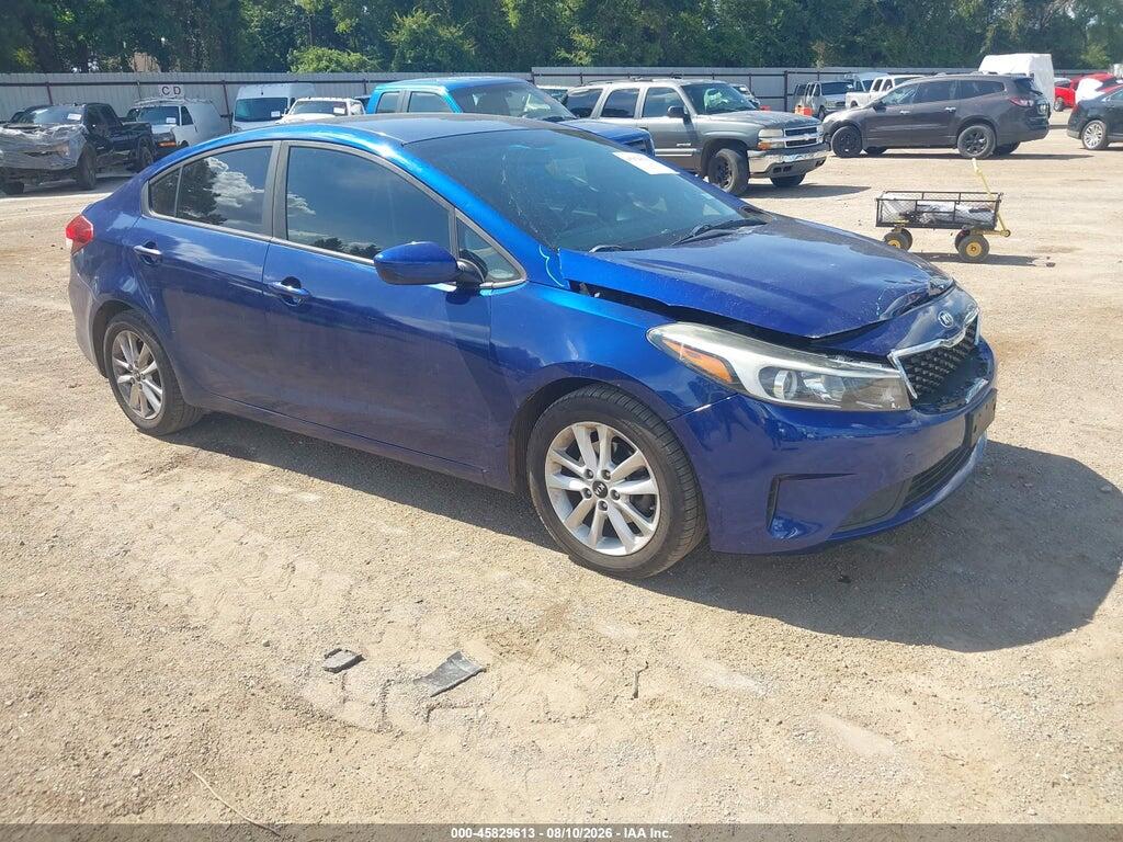 3KPFL4A77HE009317 2017 KIA FORTE photo no. 1