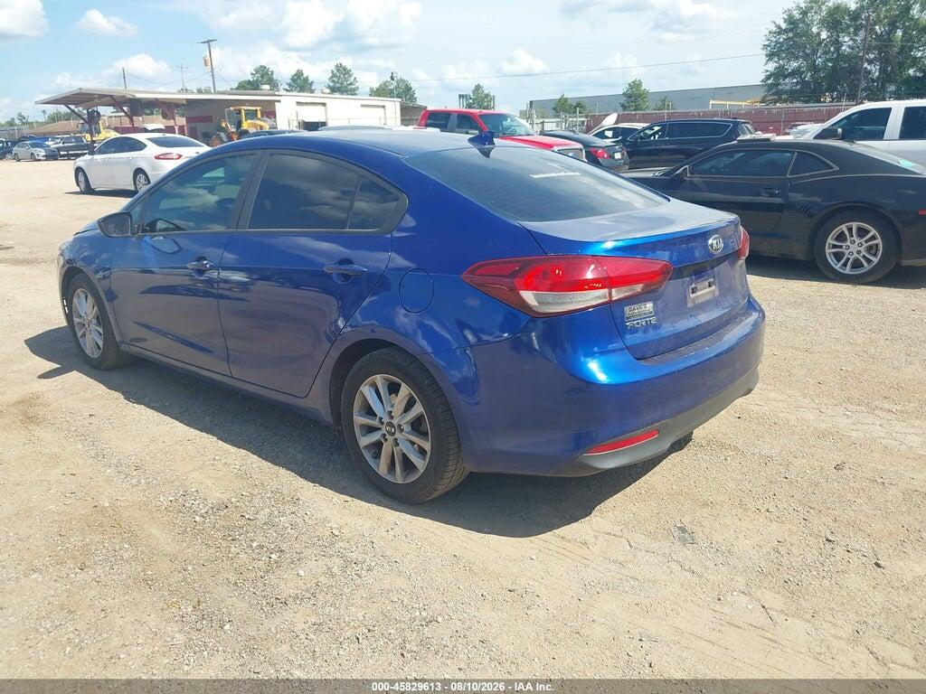 3KPFL4A77HE009317 2017 KIA FORTE photo no. 3