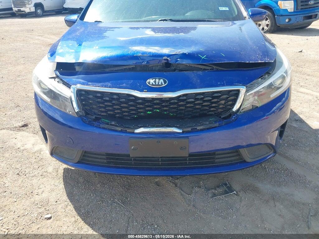 3KPFL4A77HE009317 2017 KIA FORTE photo no. 6