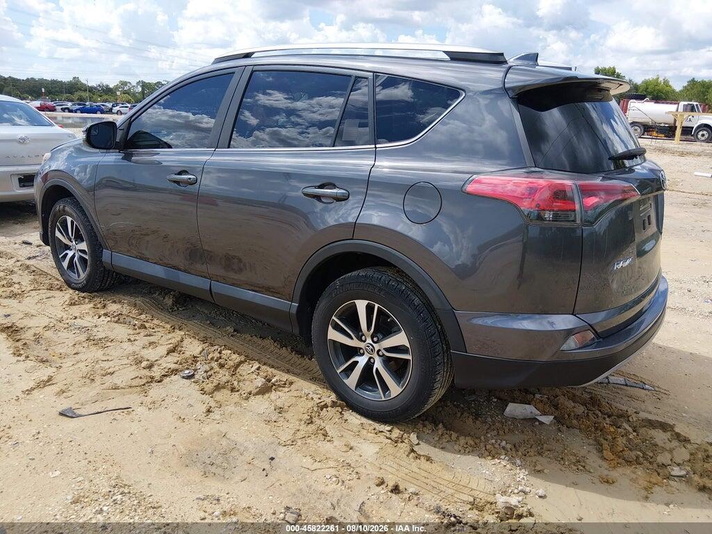 2T3WFREV9HW314951 2017 TOYOTA RAV4 photo no. 3