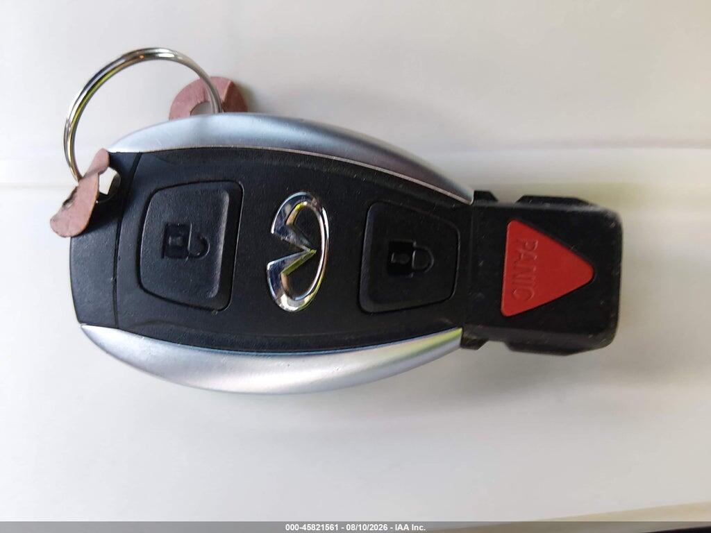 SJKCH5CR8HA016589 2017 INFINITI QX30 photo no. 11