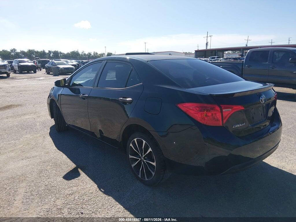 5YFBURHE6HP590417 2017 TOYOTA COROLLA photo no. 3