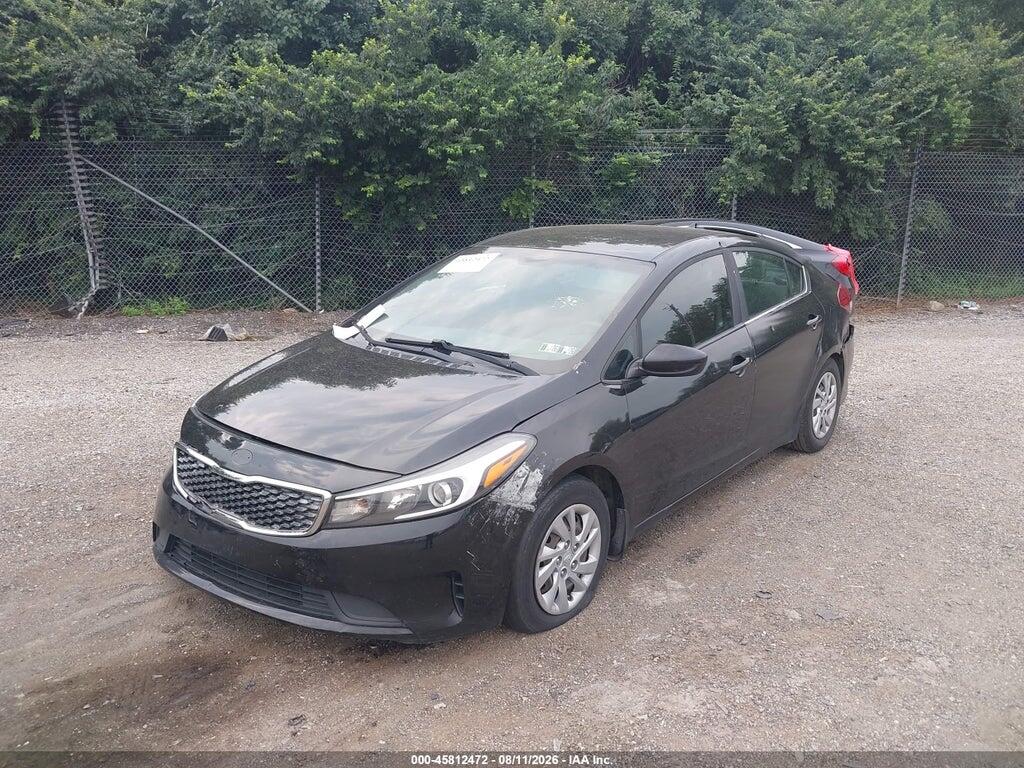 3KPFL4A73HE111990 2017 KIA FORTE photo no. 2