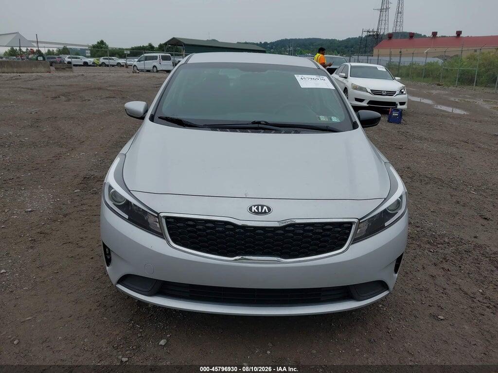 3KPFK4A75HE083371 2017 KIA FORTE photo no. 12