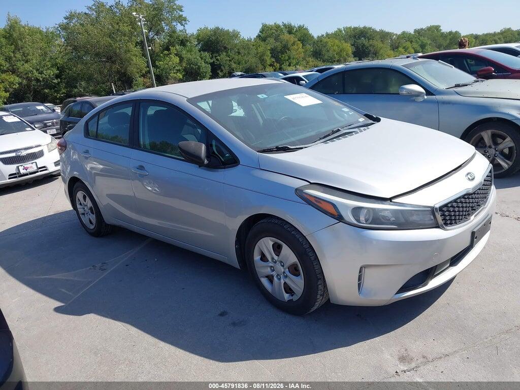 3KPFK4A73HE061286 2017 KIA FORTE photo no. 1