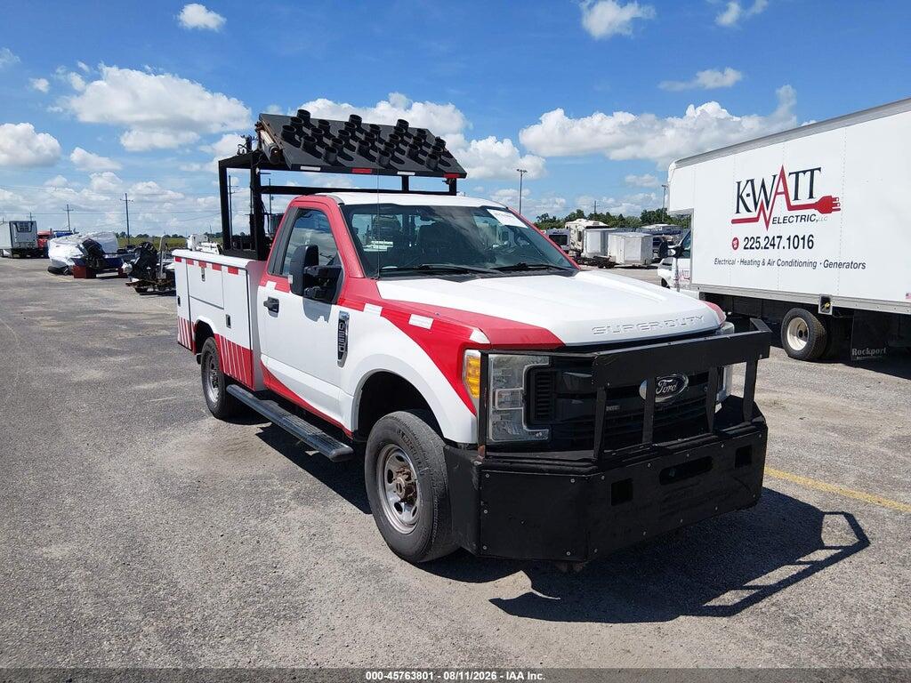 1FTBF2BT7HEC33222 2017 FORD F-250 photo no. 1
