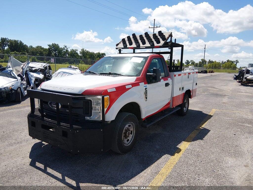 1FTBF2BT7HEC33222 2017 FORD F-250 photo no. 2
