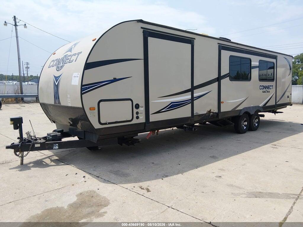 4E2TL3326H8110064 2017 KZ INC CONNECT photo no. 2