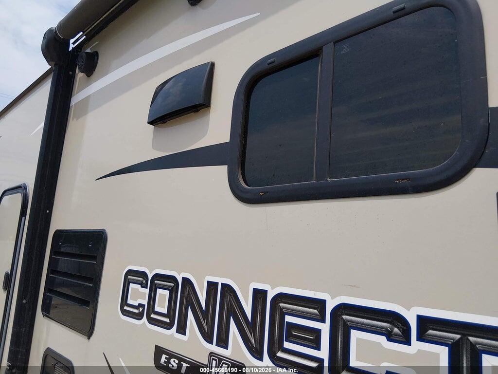 4E2TL3326H8110064 2017 KZ INC CONNECT photo no. 8
