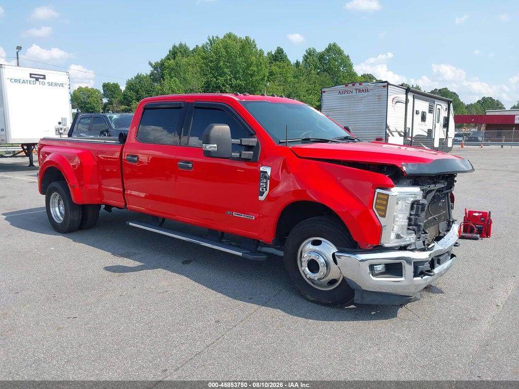 1FT8W3CT2JEB61561 2018 FORD F-350 photo no. 1