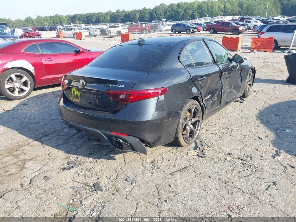 ZARFAECN7J7578302 2018 ALFA ROMEO GIULIA photo no. 4