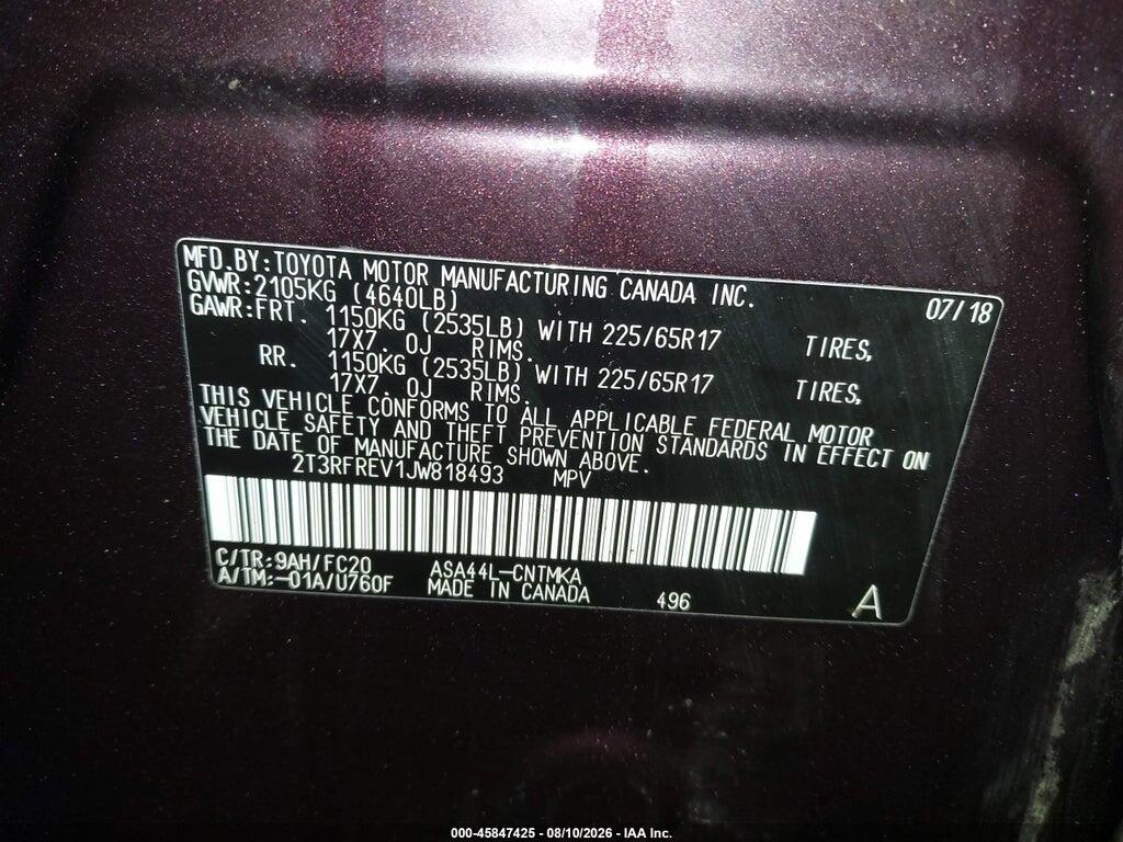 2T3RFREV1JW818493 2018 TOYOTA RAV4 photo no. 9
