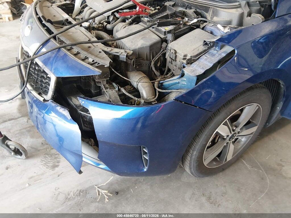 3KPFL4A78JE196802 2018 KIA FORTE photo no. 6