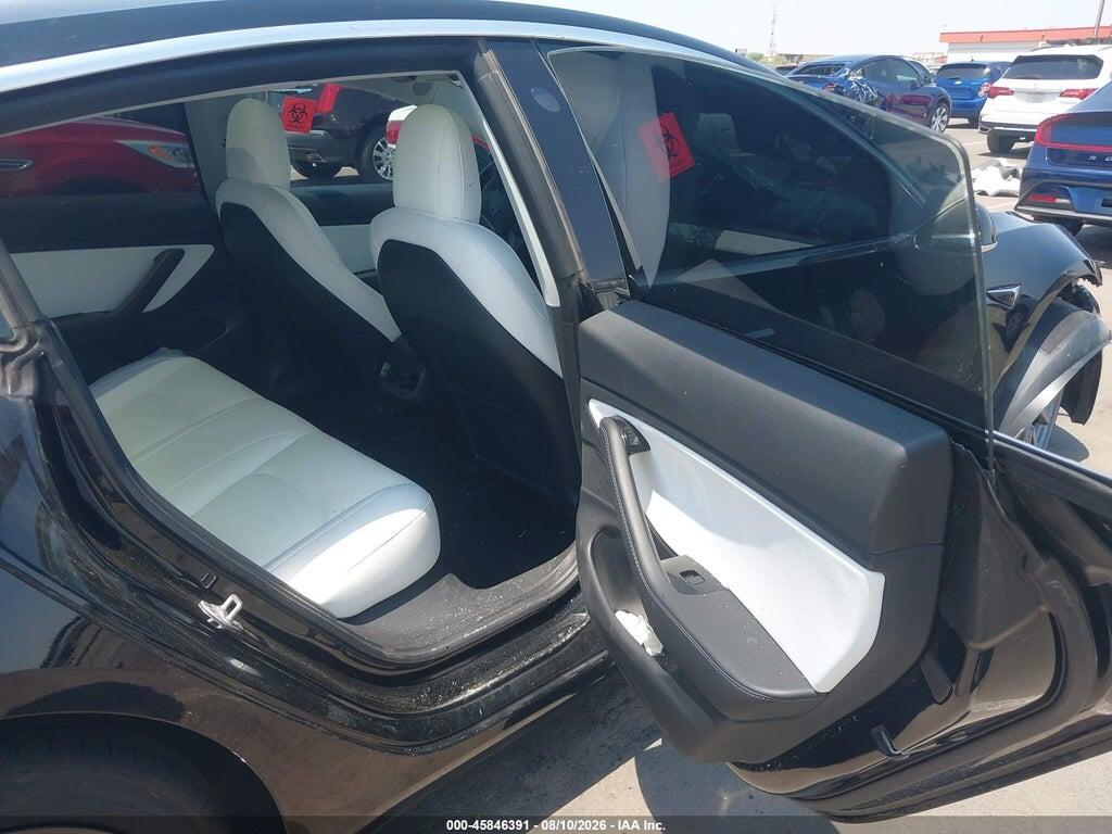 5YJ3E1EA5JF166233 2018 TESLA MODEL 3 photo no. 8