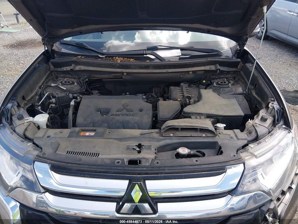 JA4AD3A31JZ013981 2018 MITSUBISHI OUTLANDER photo no. 10