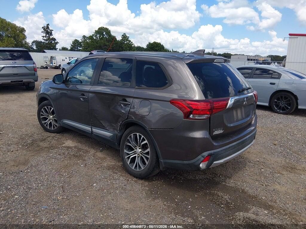 JA4AD3A31JZ013981 2018 MITSUBISHI OUTLANDER photo no. 3