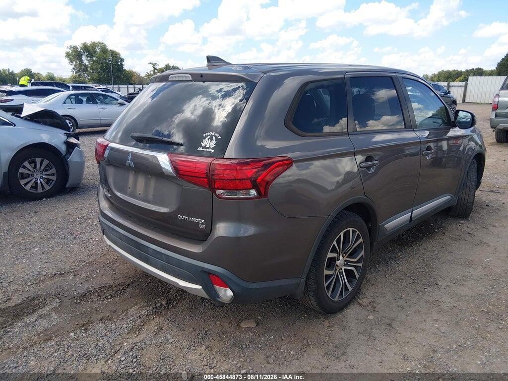 JA4AD3A31JZ013981 2018 MITSUBISHI OUTLANDER photo no. 4