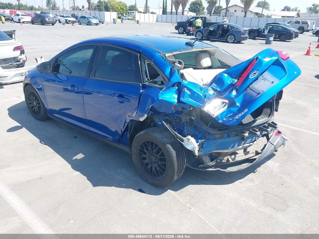1FADP3F25JL231876 2018 FORD FOCUS photo no. 3