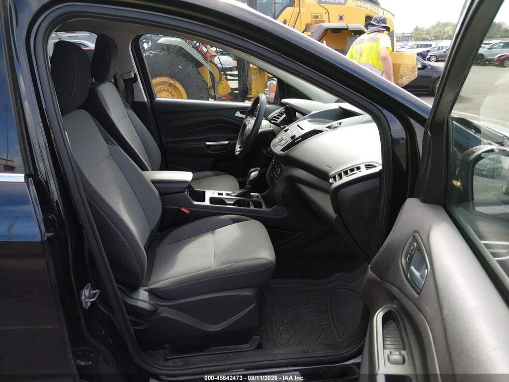 1FMCU9GD0JUC11249 2018 FORD ESCAPE photo no. 5