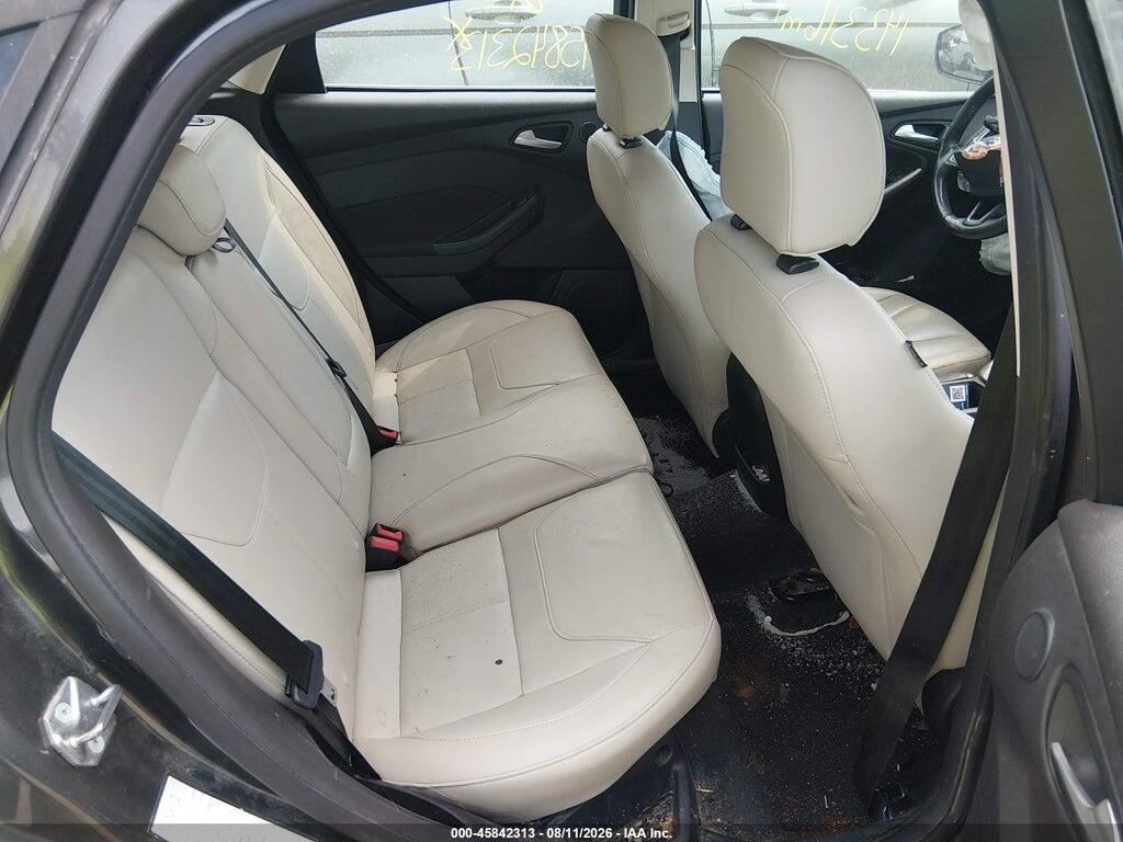 1FADP3N21JL252211 2018 FORD FOCUS photo no. 8