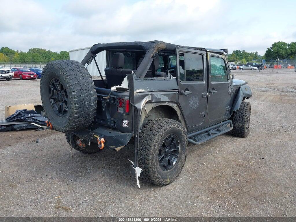 1C4BJWDG1JL850882 2018 JEEP WRANGLER JK UNLIMITED photo no. 4