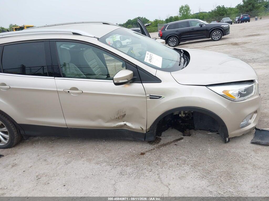 1FMCU9J90JUB99320 2018 FORD ESCAPE photo no. 6