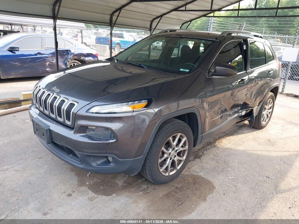 1C4PJMLB3JD613210 2018 JEEP CHEROKEE photo no. 2