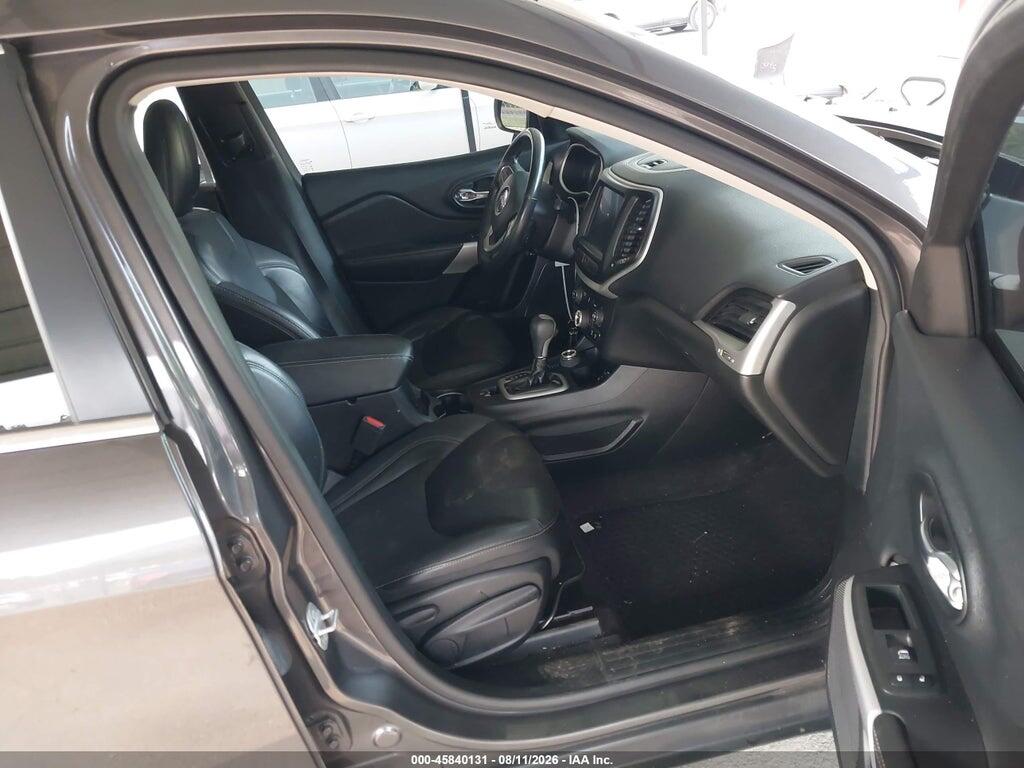 1C4PJMLB3JD613210 2018 JEEP CHEROKEE photo no. 5
