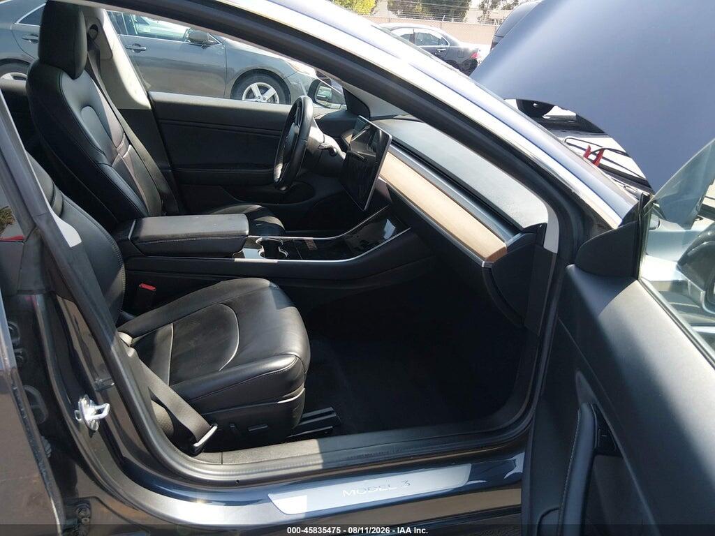 5YJ3E1EA8JF004001 2018 TESLA MODEL 3 photo no. 5