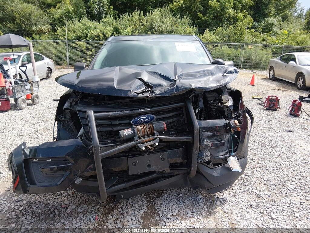 1FM5K8AR9JGB47112 2018 FORD POLICE INTERCEPTOR UTILITY photo no. 12