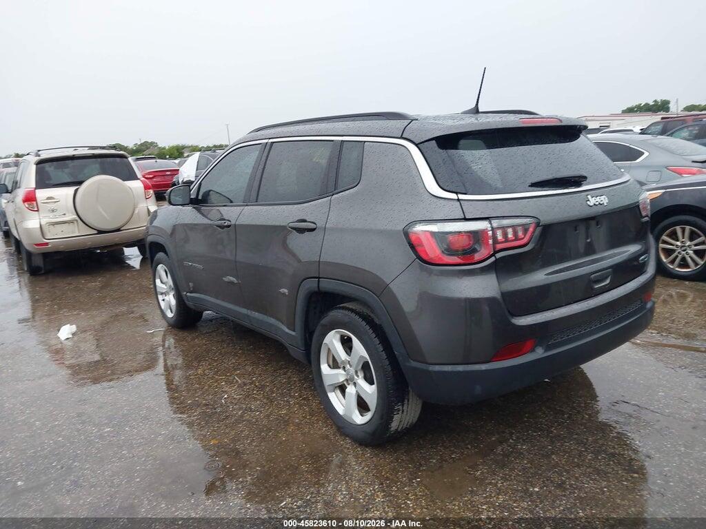 3C4NJCBB9JT165701 2018 JEEP COMPASS photo no. 3