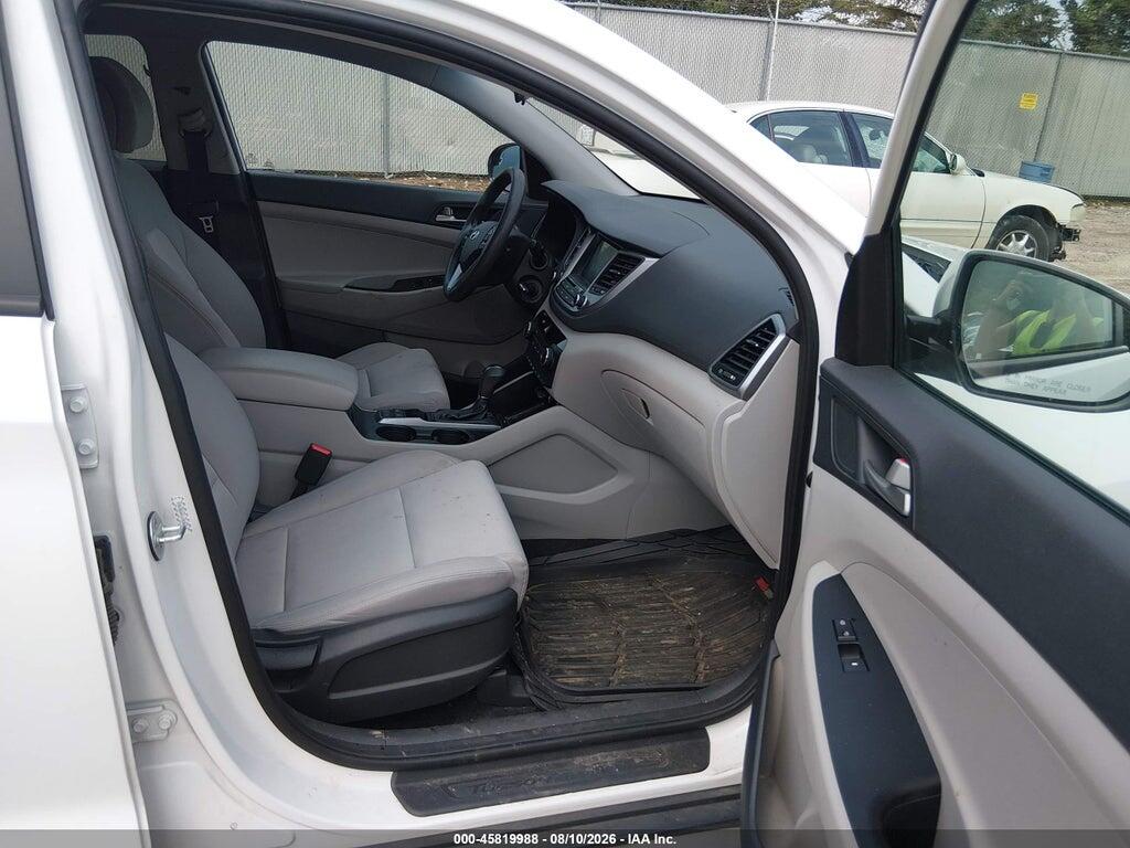 KM8J3CA45JU836407 2018 HYUNDAI TUCSON photo no. 5