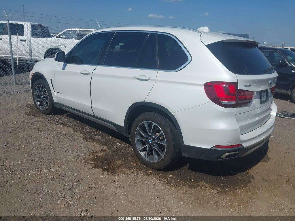 5UXKR2C56J0Z15856 2018 BMW X5 photo no. 3